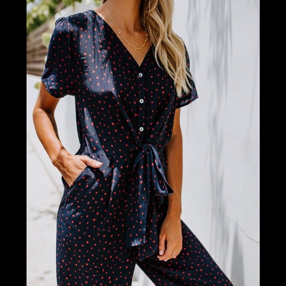 Inner Circle Pocketed Jumpsuit - Picture 2 of 3